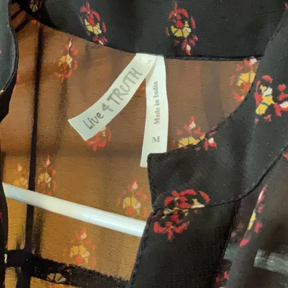 Live 4 Truth Half Sleeve Shirt - Picture 2 of 6